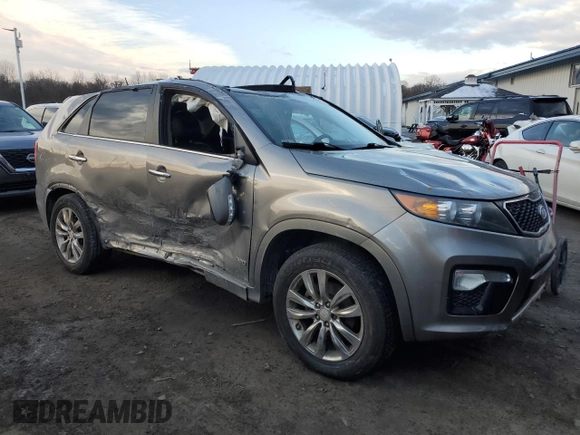 2013 Kia Sorento SX with VIN 5XYKWDA26DG383313, listed as a Copart auction lot 42489555 with 204,769 mi miles and Salvage Title. Bid and sale history available at carsss.com. Image 4.