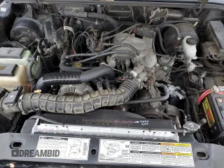 2000 Ford Ranger XL with VIN 1FTYR14V1YTA91858, listed as a Copart auction lot 54863035 with 244,120 mi miles and Salvage Title. Bid and sale history available at DreamBid. Image 11.