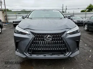 2023 Lexus NX 350 Premium z VIN 2T2GGCEZ9PC023355, wystawiony jako Copart lot #60333005 z przebiegiem 18 343 mil mil oraz Szkoda całkowita • Salvage title. Historia ofert i sprzedaży dostępna na DreamBid. Obrazek 5.