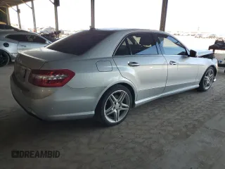 2013 Mercedes-Benz E 350 Luxury with VIN WDDHF5KB1DA699576, listed as a Copart auction lot 55687345 with 221,357 mi miles and Clean Title. Bid and sale history available at DreamBid. Image 3.