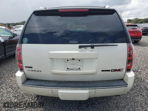 2010 GMC Yukon Denali with VIN 1GKUCEEF8AR253197, listed as a Copart auction lot 73852154 with 0 mi miles and Salvage Title. Bid and sale history available at carsss.com. Image 6.