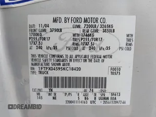2005 Ford F-150 XLT z VIN 1FTPX04595KC18420, wystawiony jako IAAI lot #41493863 z przebiegiem 181 395 mil mil oraz . Historia ofert i sprzedaży dostępna na DreamBid. Obrazek 9.