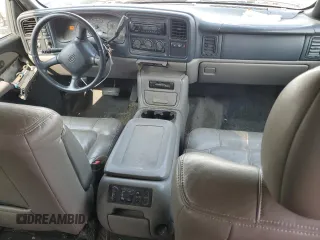 2002 Chevrolet Tahoe LT z VIN 1GNEK13Z32J217370, wystawiony jako Copart lot #59101035 z przebiegiem 225 247 mil mil oraz Czysty tytuł • Clean title. Historia ofert i sprzedaży dostępna na DreamBid. Obrazek 8.