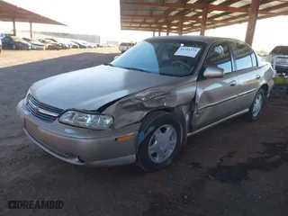 2000 Chevrolet Malibu LS with VIN 1G1NE52J0Y6118884, listed as a IAAI auction lot 41701115 with 113,948 mi miles. Bid and sale history available at carsss.com. Image 17.
