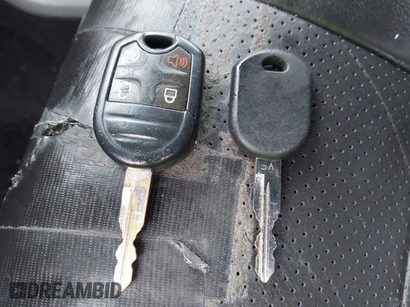 2012 Ford F-150 XL с VIN 1FTFW1EF4CFC11117, выставлен на аукционе IAAI как лот 41362740 с пробегом Не указан миль и . История ставок и продаж доступна на DreamBid. Изображение 11.