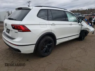 2023 Volkswagen Tiguan SE R-Line Black with VIN 3VV8B7AX8PM025044, listed as a Copart auction lot 53185355 with 35,565 mi miles and Salvage title. Bid and sale history available at DreamBid. Image 3.
