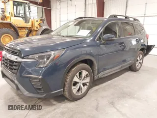 2023 Subaru Ascent Premium with VIN 4S4WMABD8P3462668, listed as a IAAI auction lot 41501165 with 29,697 mi miles and . Bid and sale history available at DreamBid. Image 2.