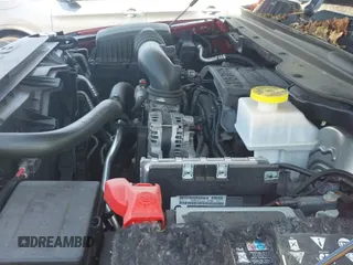 2020 Ram 1500 Big Horn z VIN 1C6SRFBT8LN192940, wystawiony jako IAAI lot #43054825 z przebiegiem 70 200 mil mil oraz . Historia ofert i sprzedaży dostępna na DreamBid. Obrazek 24.