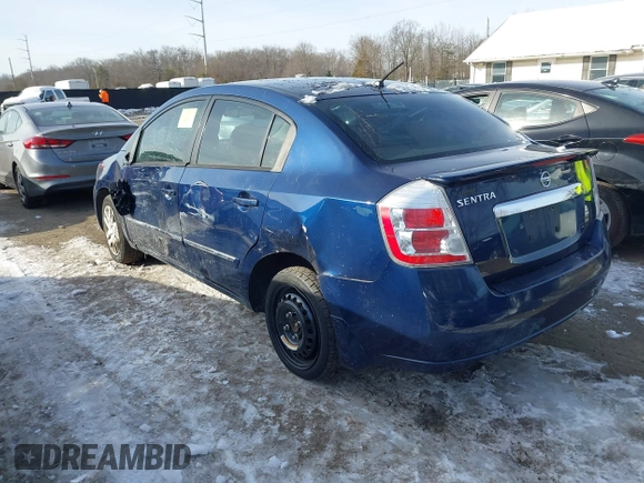 2012 Nissan Sentra 2.0 with VIN 3N1AB6AP1CL732807, listed as a IAAI auction lot 41274077 with 180,408 mi miles and . Bid and sale history available at DreamBid. Image 3.