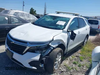 2024 Chevrolet Equinox LT z VIN 3GNAXKEG2RS105279, wystawiony jako IAAI lot #42233572 z przebiegiem 23 215 mil mil oraz . Historia ofert i sprzedaży dostępna na DreamBid. Obrazek 17.
