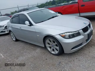 2006 BMW 3 Series 330xi with VIN WBAVD33596KV61844, listed as a IAAI auction lot 42547118 with 199,242 mi miles and . Bid and sale history available at DreamBid. Image 1.