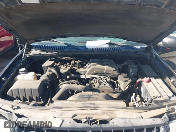 2005 Ford Explorer XLS with VIN 1FMZU62K45ZA46071, listed as a IAAI auction lot 41476914 with 144,951 mi miles and . Bid and sale history available at DreamBid. Image 10.