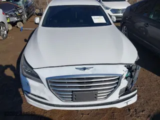 2015 Hyundai Genesis 3.8L with VIN KMHGN4JEXFU091650, listed as a IAAI auction lot 41620534 with 125,626 mi miles. Bid and sale history available at carsss.com. Image 12.