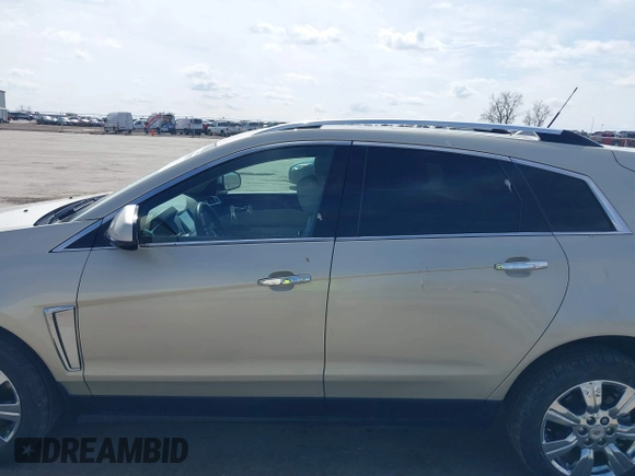 2015 Cadillac SRX Luxury Collection with VIN 3GYFNEE32FS638242, listed as a IAAI auction lot 41866683 with 32,277 mi miles. Bid and sale history available at carsss.com. Image 15.