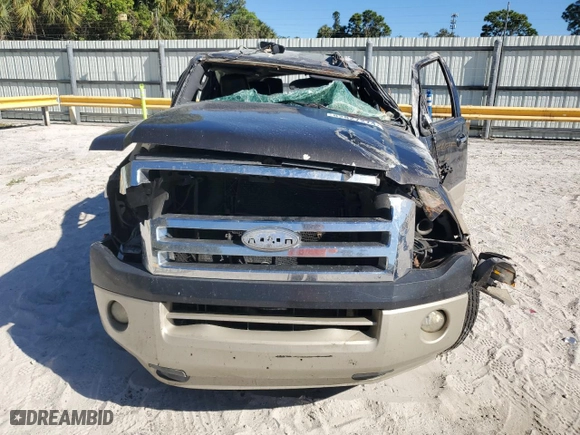 2007 Ford Expedition EL Eddie Bauer with VIN 1FMFK17507LA79959, listed as a Copart auction lot 82827274 with 249,495 mi miles and Salvage Title. Bid and sale history available at carsss.com. Image 5.