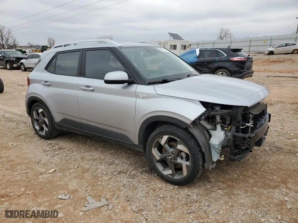 2022 Hyundai Venue SEL with VIN KMHRC8A32NU166411, listed as a Copart auction lot 44346575 with 33,022 mi miles and Salvage Title. Bid and sale history available at carsss.com. Image 4.