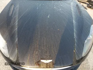 2019 Aston Martin DB11 z VIN SCFRMFCW9KGM05896, wystawiony jako Copart lot #78158154 z przebiegiem Nie podano mil oraz Nie do naprawy. Historia ofert i sprzedaży dostępna na DreamBid. Obrazek 12.