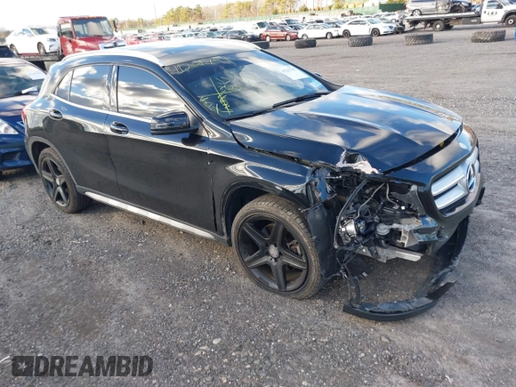 2015 Mercedes-Benz GLA 250 z VIN WDCTG4GBXFJ070528, wystawiony jako IAAI lot #41221799 z przebiegiem 83 443 mil mil oraz . Historia ofert i sprzedaży dostępna na DreamBid. Obrazek 1.
