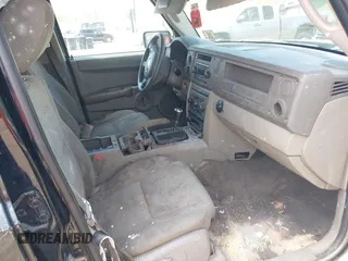 2007 Jeep Commander Sport with VIN 1J8HG48K17C656057, listed as a IAAI auction lot 42160580 with 339,258 mi miles and . Bid and sale history available at DreamBid. Image 5.
