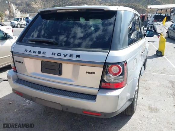 2013 Land Rover Range Rover Sport HSE with VIN SALSF2D45DA785186, listed as a IAAI auction lot 41710155 with 143,083 mi miles. Bid and sale history available at carsss.com. Image 4.