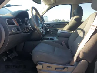2013 Chevrolet Avalanche LS z VIN 3GNMCEE02DG245728, wystawiony jako Copart lot #56335735 z przebiegiem 132 194 mil mil oraz Szkoda całkowita • Salvage title. Historia ofert i sprzedaży dostępna na DreamBid. Obrazek 7.