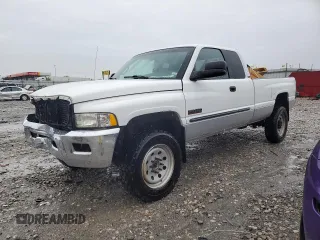 2002 Dodge 2500 z VIN 3B7KF23C52M207461, wystawiony jako Copart lot #55158075 z przebiegiem 168 390 mil mil oraz Szkody całkowita. Historia ofert i sprzedaży dostępna na DreamBid. Obrazek 1.