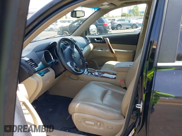 2012 Toyota Highlander Limited with VIN 5TDDK3EHXCS166619, listed as a IAAI auction lot 42451831 with 167,495 mi miles and . Bid and sale history available at DreamBid. Image 5.