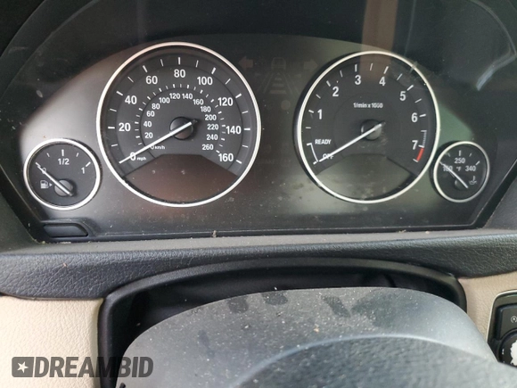 2013 BMW 3 Series 335i with VIN WBA3A9C55DF475553, listed as a Copart auction lot 82293414 with 0 mi miles and Salvage Title. Bid and sale history available at carsss.com. Image 9.