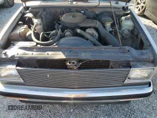 1988 GMC Jimmy z VIN 1GKCS18Z2J8541042, wystawiony jako Copart lot #78100004 z przebiegiem 199 916 mil mil oraz Czysty tytuł • Clean title. Historia ofert i sprzedaży dostępna na DreamBid. Obrazek 12.