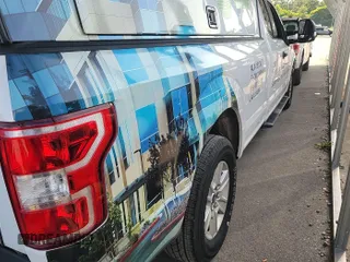 2020 Ford F-150 with VIN 1FTFX1C49LKD53369, listed as a IAAI auction lot 42725370 with 187,970 mi miles and . Bid and sale history available at DreamBid. Image 24.