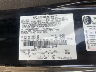 2013 Ford Mustang V6 with VIN 1ZVBP8AMXD5275997, listed as a Copart auction lot 80135514 with 184,765 mi miles and Clean Title. Bid and sale history available at carsss.com. Image 10.