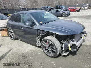 2020 Audi SQ5 Premium Plus with VIN WA1B4AFY5L2021994, listed as a Copart auction lot 49372775 with 30,044 mi miles and Salvage Title. Bid and sale history available at carsss.com. Image 4.