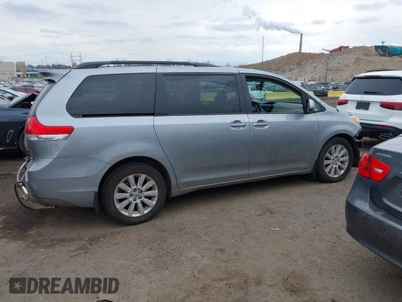 2012 Toyota Sienna LE with VIN 5TDJK3DC0CS046420, listed as a IAAI auction lot 41626308 with 108,517 mi miles. Bid and sale history available at carsss.com. Image 13.