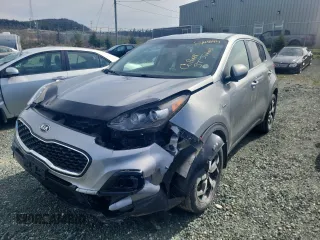 2021 Kia Sportage LX z VIN KNDPMCAC7M7936272, wystawiony jako Copart lot #53844445 z przebiegiem 117 638 mil mil oraz Nie do naprawy • Non repairable. Historia ofert i sprzedaży dostępna na DreamBid. Obrazek 1.