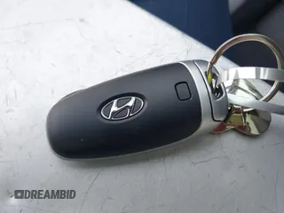 2024 Hyundai Ioniq 5 SE z VIN KM8KM4DE3RU335734, wystawiony jako IAAI lot #41657647 z przebiegiem 445 mil mil oraz . Historia ofert i sprzedaży dostępna na DreamBid. Obrazek 11.