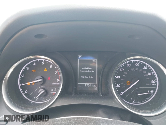 2019 Toyota Camry LE with VIN 4T1B11HK9KU229110, listed as a IAAI auction lot 42133332 with 17,541 mi miles and . Bid and sale history available at DreamBid. Image 7.