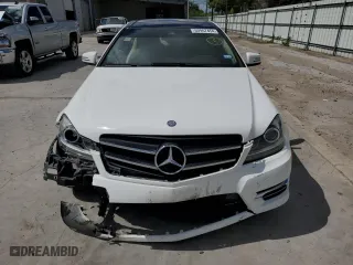 2015 Mercedes-Benz C-Class C 250 with VIN WDDGJ4HB2FG435343, listed as a Copart auction lot 60967454 with 122,230 mi miles and Salvage Title. Bid and sale history available at carsss.com. Image 5.