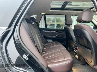 2016 BMW X5 xDrive40e z VIN 5UXKT0C52G0S74879, wystawiony jako Copart lot #58615145 z przebiegiem 87 576 mil mil oraz Tytuł czysty. Historia ofert i sprzedaży dostępna na DreamBid. Obrazek 6.