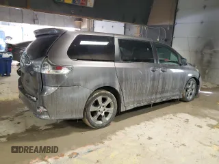 2011 Toyota Sienna SE with VIN 5TDXK3DC4BS119068, listed as a Copart auction lot 45960275 with 73,252 mi miles and Salvage Title. Bid and sale history available at carsss.com. Image 3.