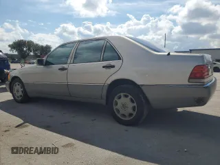 1994 Mercedes-Benz S with VIN WDBGA51E3RA159510, listed as a Copart auction lot 74456224 with 153,877 mi miles and Clean Title. Bid and sale history available at DreamBid. Image 2.