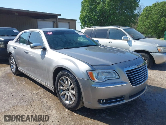 2013 Chrysler 300 C with VIN 2C3CCAEG7DH727559, listed as a IAAI auction lot 41990806 with 201,182 mi miles and . Bid and sale history available at DreamBid. Image 1.