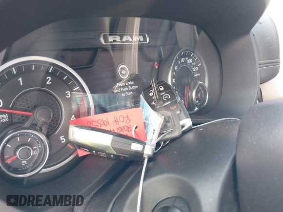2022 Ram 2500 Laramie с VIN 3C6UR5FLXNG105323, выставлен на аукционе IAAI как лот 41359667 с пробегом 33 266 миль миль и . История ставок и продаж доступна на DreamBid. Изображение 11.