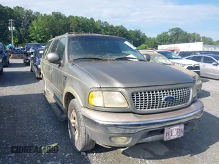 1999 Ford Expedition XLT with VIN 1FMRU17L3XLB53719, listed as a IAAI auction lot 42640248 with Not provided miles and . Bid and sale history available at DreamBid. Image 1.