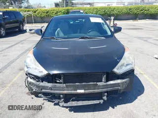 2013 Hyundai Veloster w/Black Int z VIN KMHTC6AD7DU173310, wystawiony jako IAAI lot #41881799 z przebiegiem 147 034 mil mil oraz . Historia ofert i sprzedaży dostępna na DreamBid. Obrazek 13.