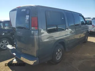 2000 Chevrolet Express Cargo Van w/YF7 with VIN 1GBFG15R8Y1213498, listed as a Copart auction lot 72918044 with 0 mi miles and Salvage Title. Bid and sale history available at carsss.com. Image 3.