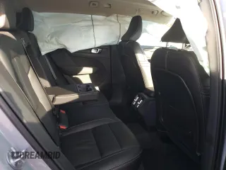 2024 Volvo XC40 Core Bright Theme с VIN YV4L12UK1R2233367, выставлен на аукционе Copart как лот 83046854 с пробегом 3 358 миль миль и Списание • Salvage title. История ставок и продаж доступна на DreamBid. Изображение 11.