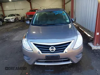 2016 Nissan Versa S z VIN 3N1CN7AP9GL854567, wystawiony jako IAAI lot #41830318 z przebiegiem 122 884 mil mil oraz . Historia ofert i sprzedaży dostępna na DreamBid. Obrazek 12.