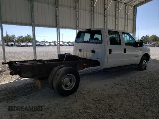 2002 Ford F-350 with VIN 1FDWW37F42EB55737, listed as a Copart auction lot 73678434 with 233,366 mi miles and Salvage title. Bid and sale history available at DreamBid. Image 3.