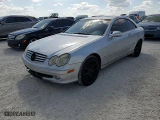 2003 Mercedes-Benz CLK-Class 3.2L with VIN WDBTJ65J63F050559, listed as a Copart auction lot 77650564 with 218,619 mi miles and Clean Title. Bid and sale history available at carsss.com. Image 1.