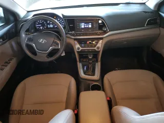 2017 Hyundai Elantra SE z VIN 5NPD74LF3HH177080, wystawiony jako Copart lot #57652195 z przebiegiem 115 567 mil mil oraz Szkoda całkowita • Salvage title. Historia ofert i sprzedaży dostępna na DreamBid. Obrazek 8.